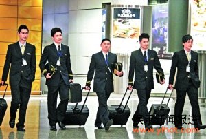 ����־����������� ŷ�������У��͵��������Ҷ����Ȱ��������ʦ����ŷ�������������ԳԿ���